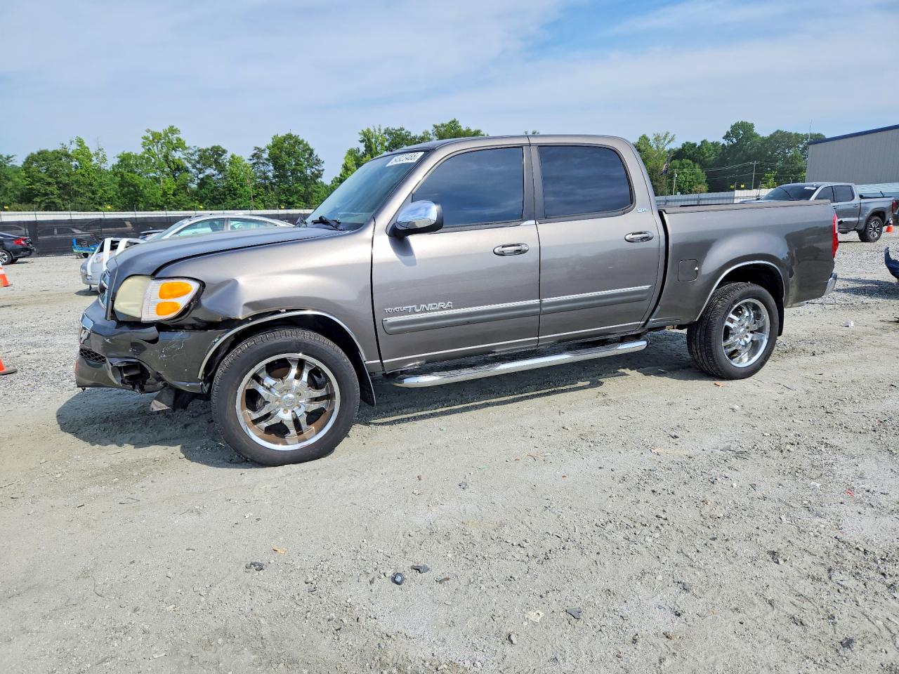 Salvage Toyota Tundra Image