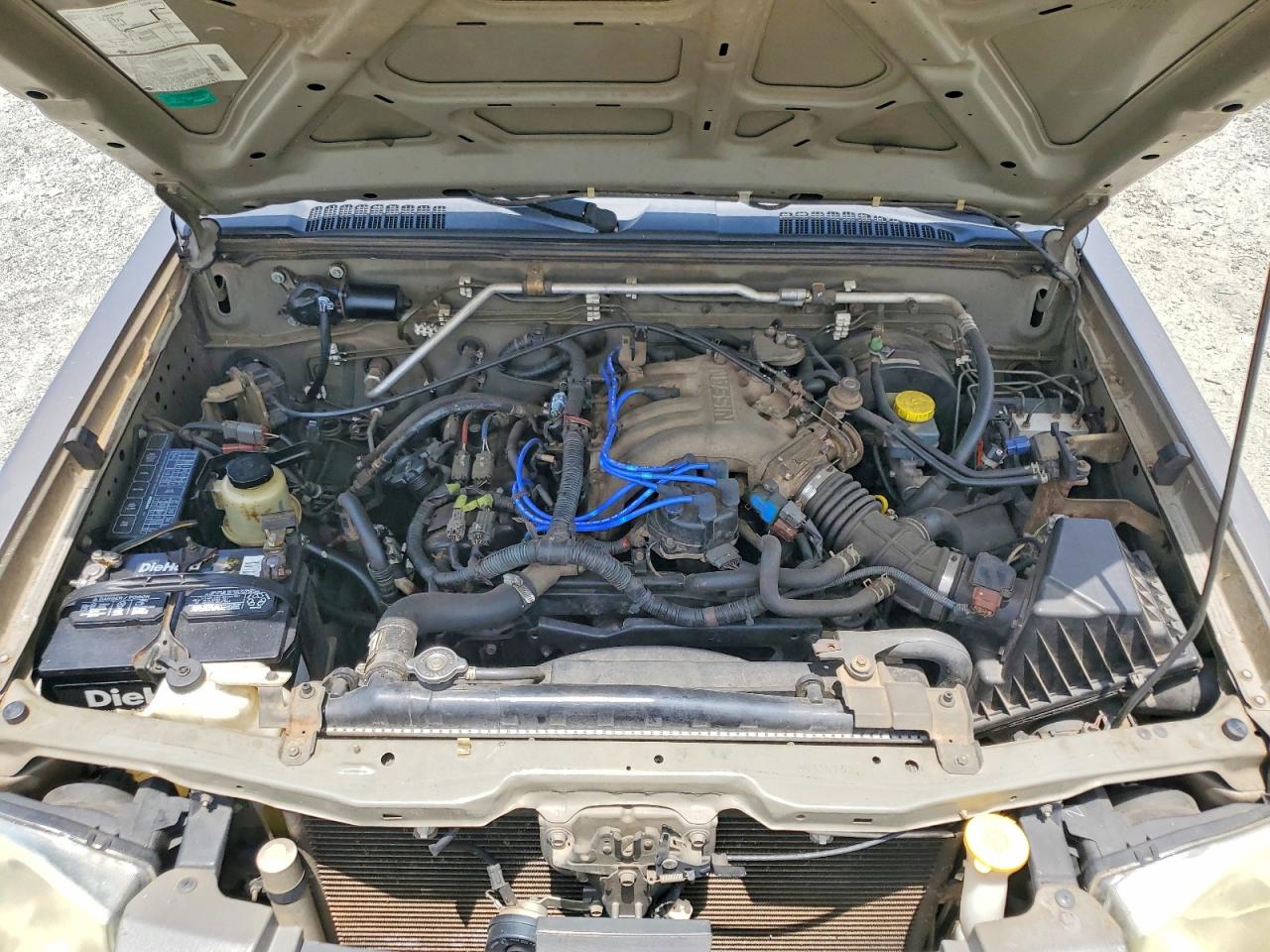 Nissan Frontier Xe-v6