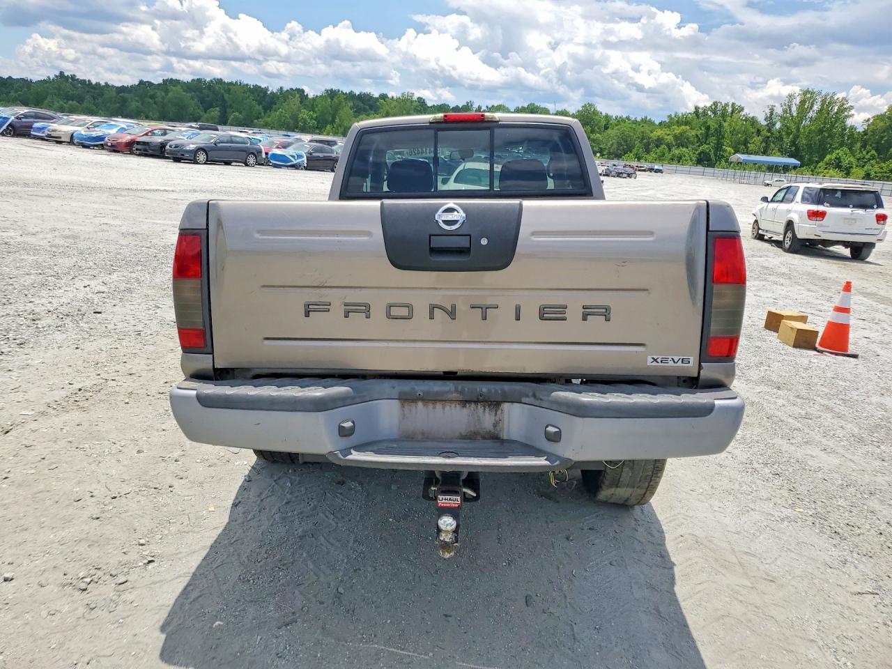 Nissan Frontier Xe-v6