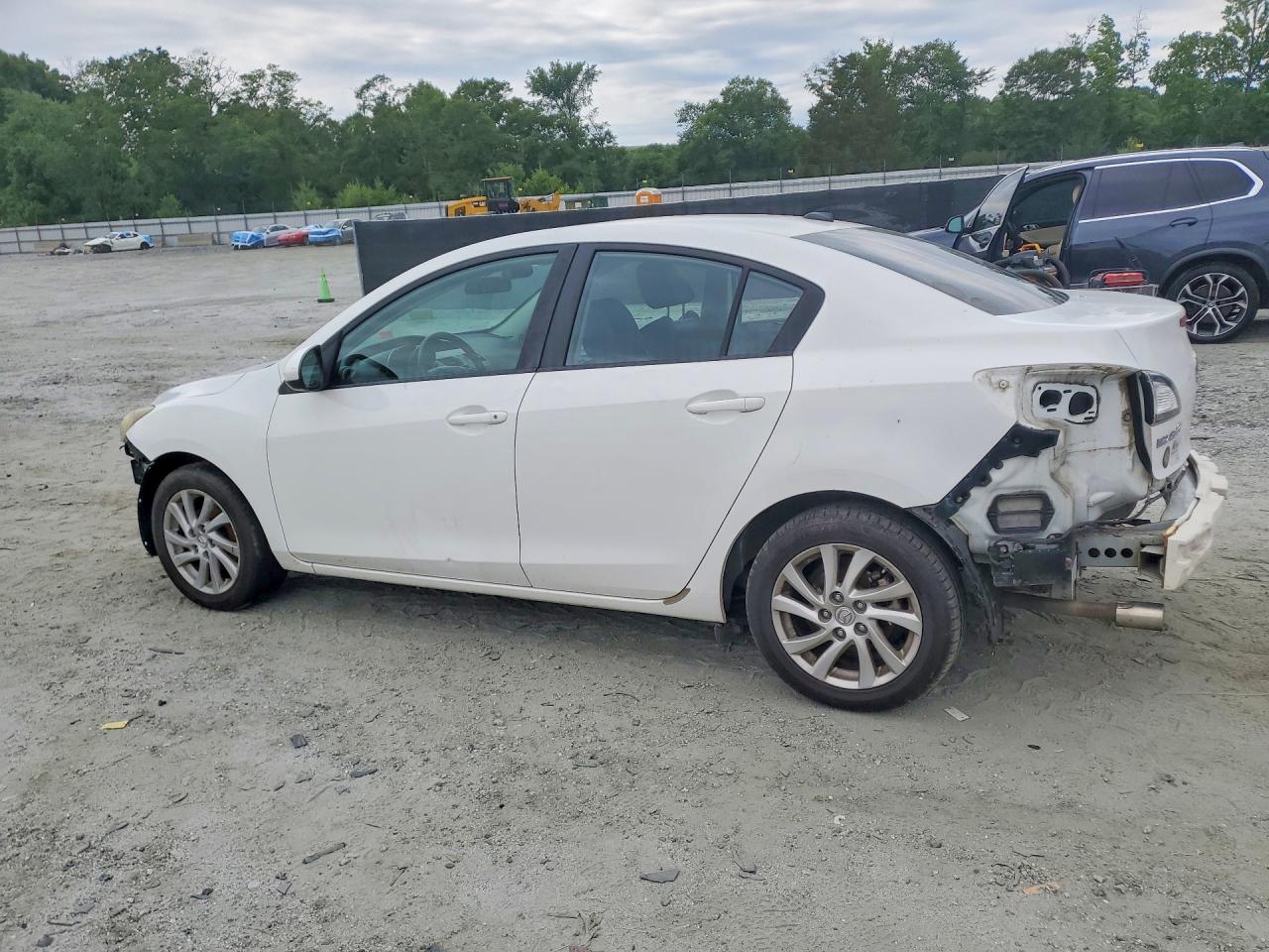 Mazda 3 I