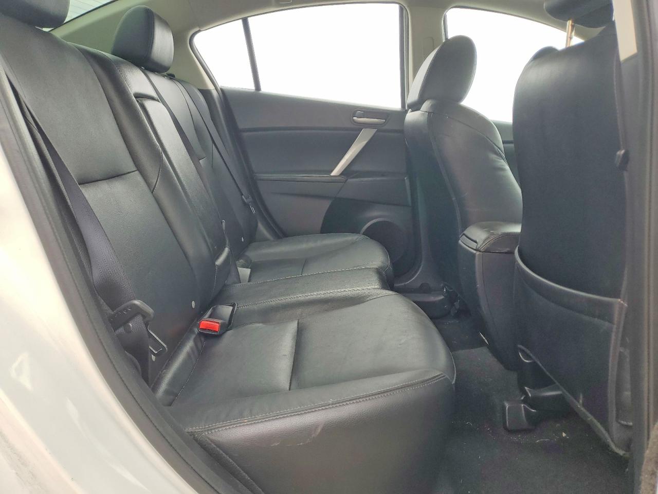 Mazda 3 I