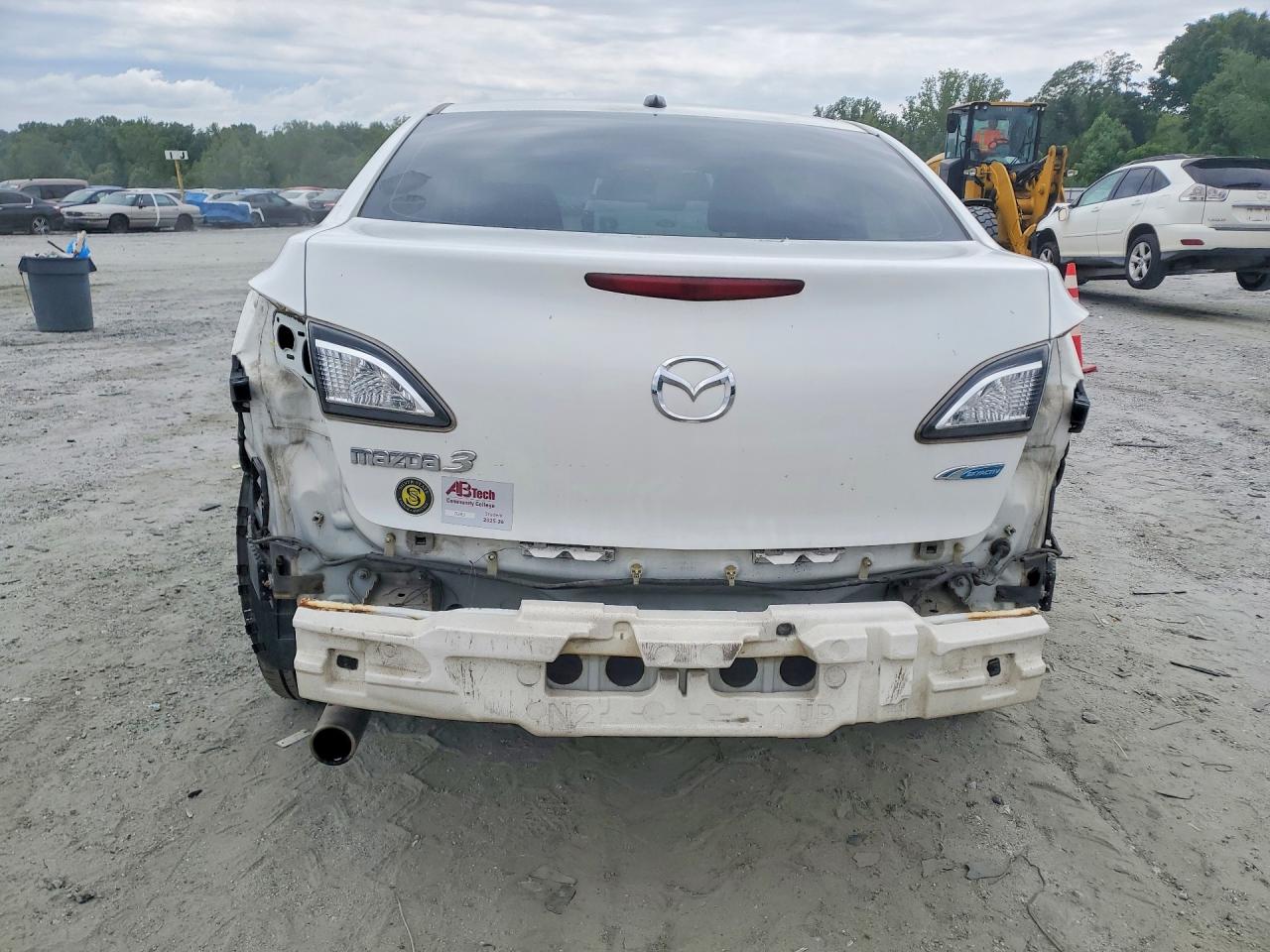 Mazda 3 I
