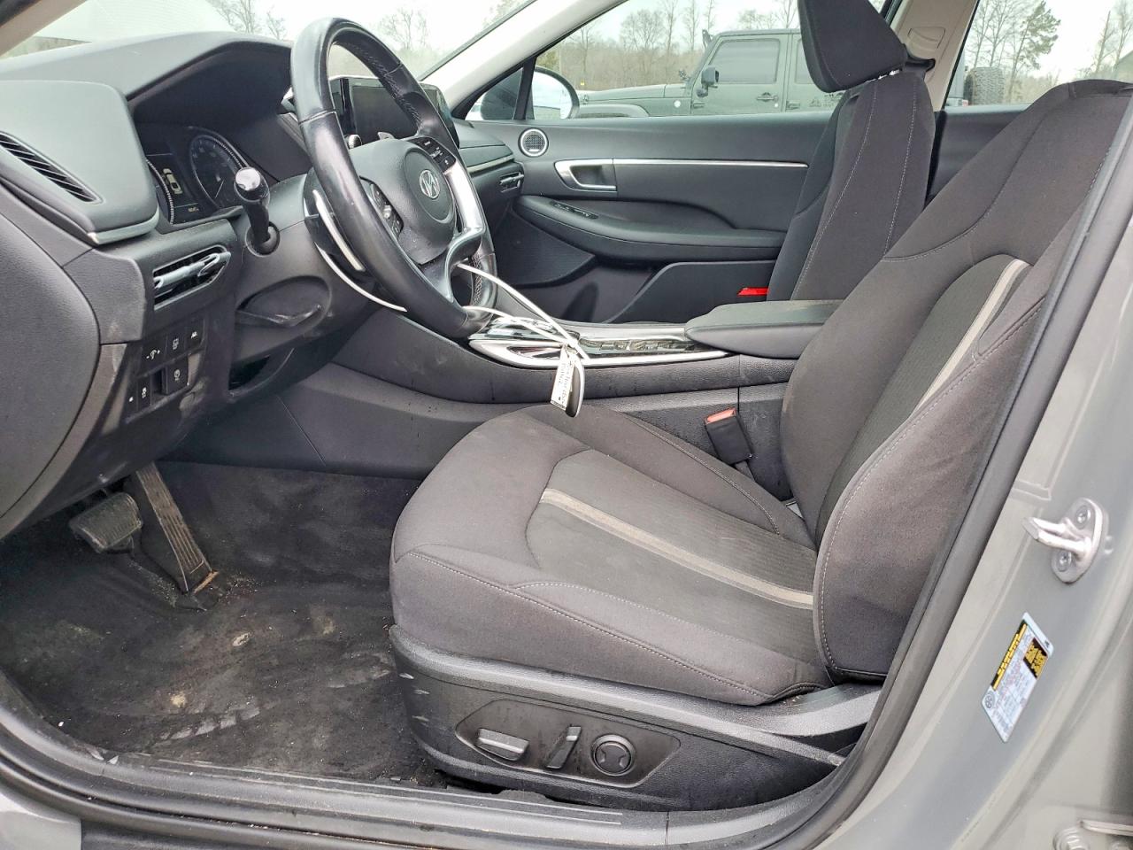 Hyundai SONATA Hybrid