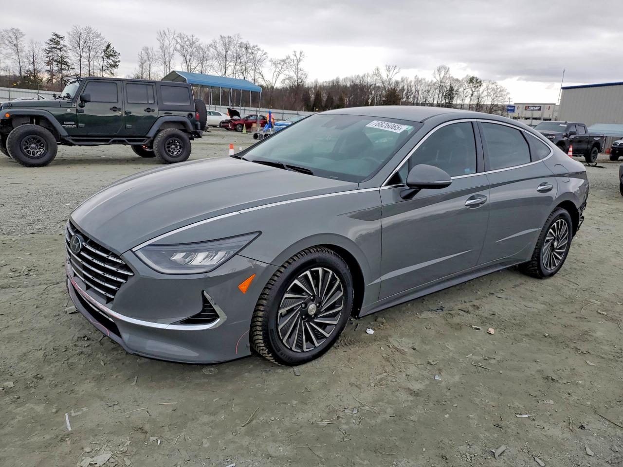 Salvage Hyundai SONATA Image