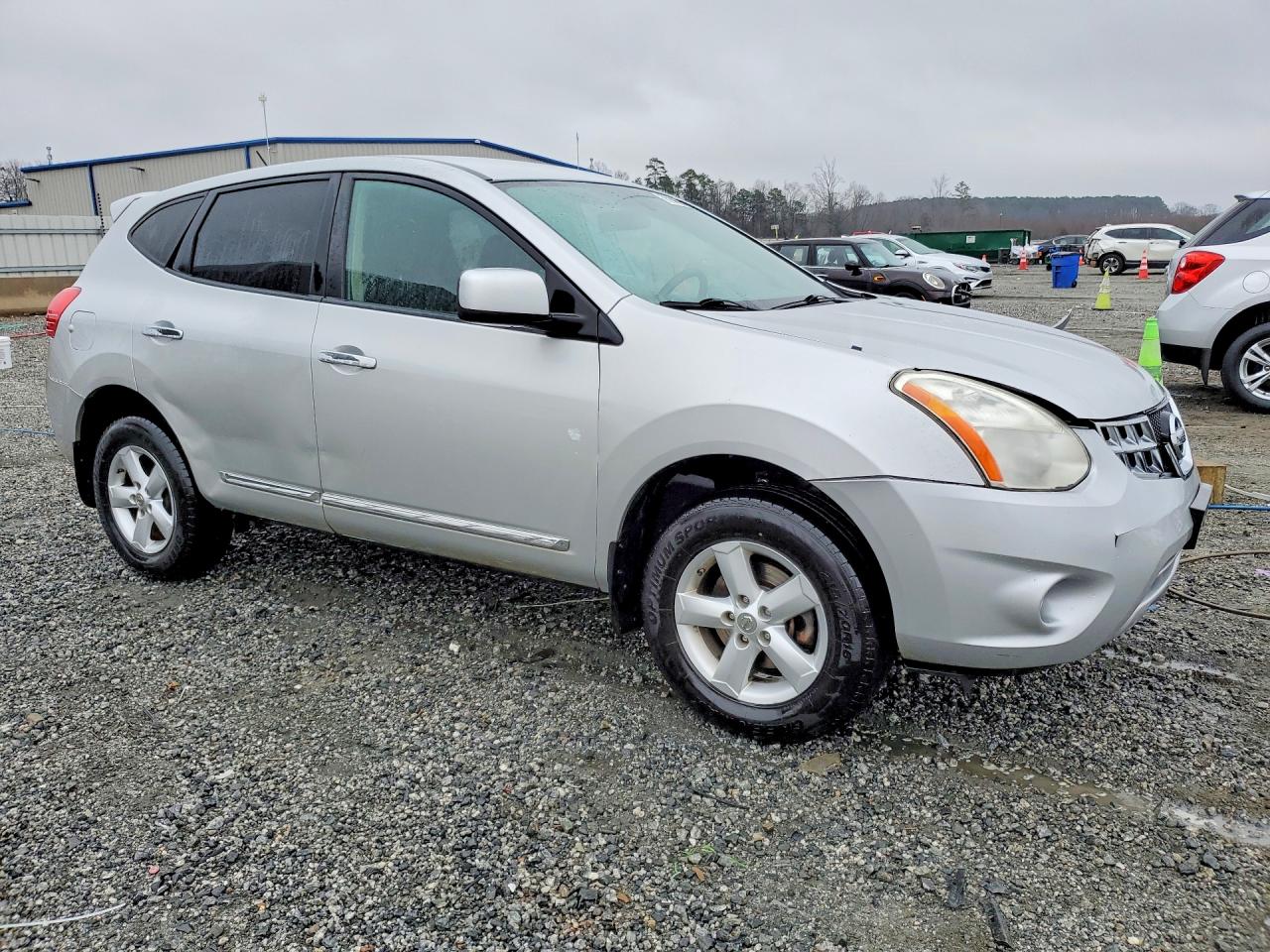 Nissan Rogue