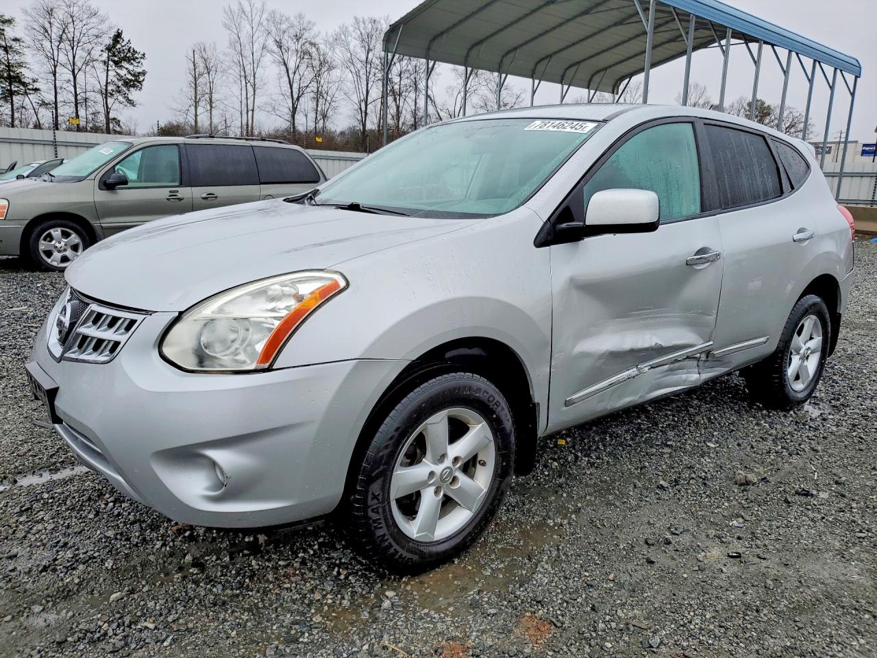 Salvage Nissan Rogue Image