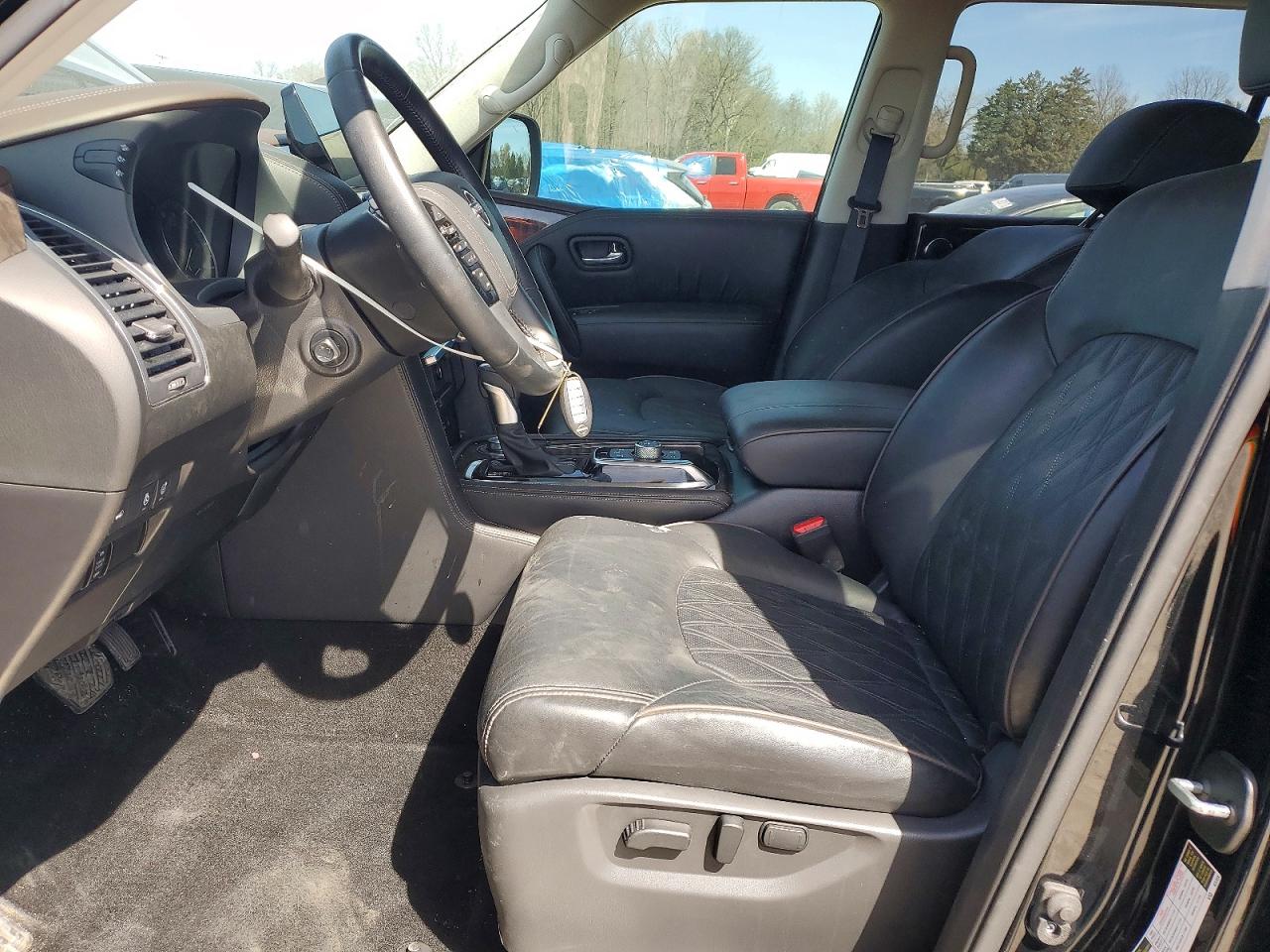 Nissan Armada Platinum