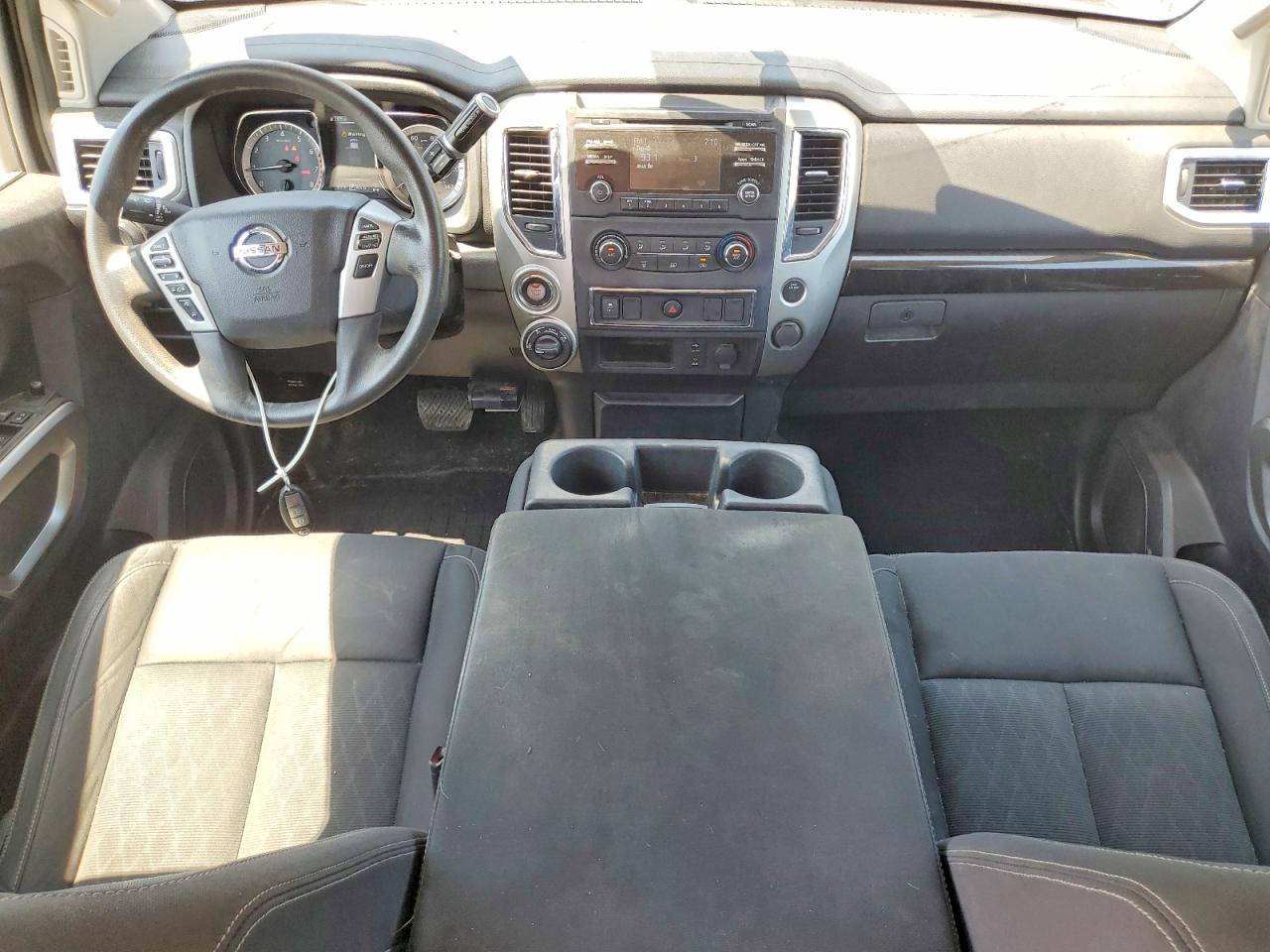 Nissan Titan S