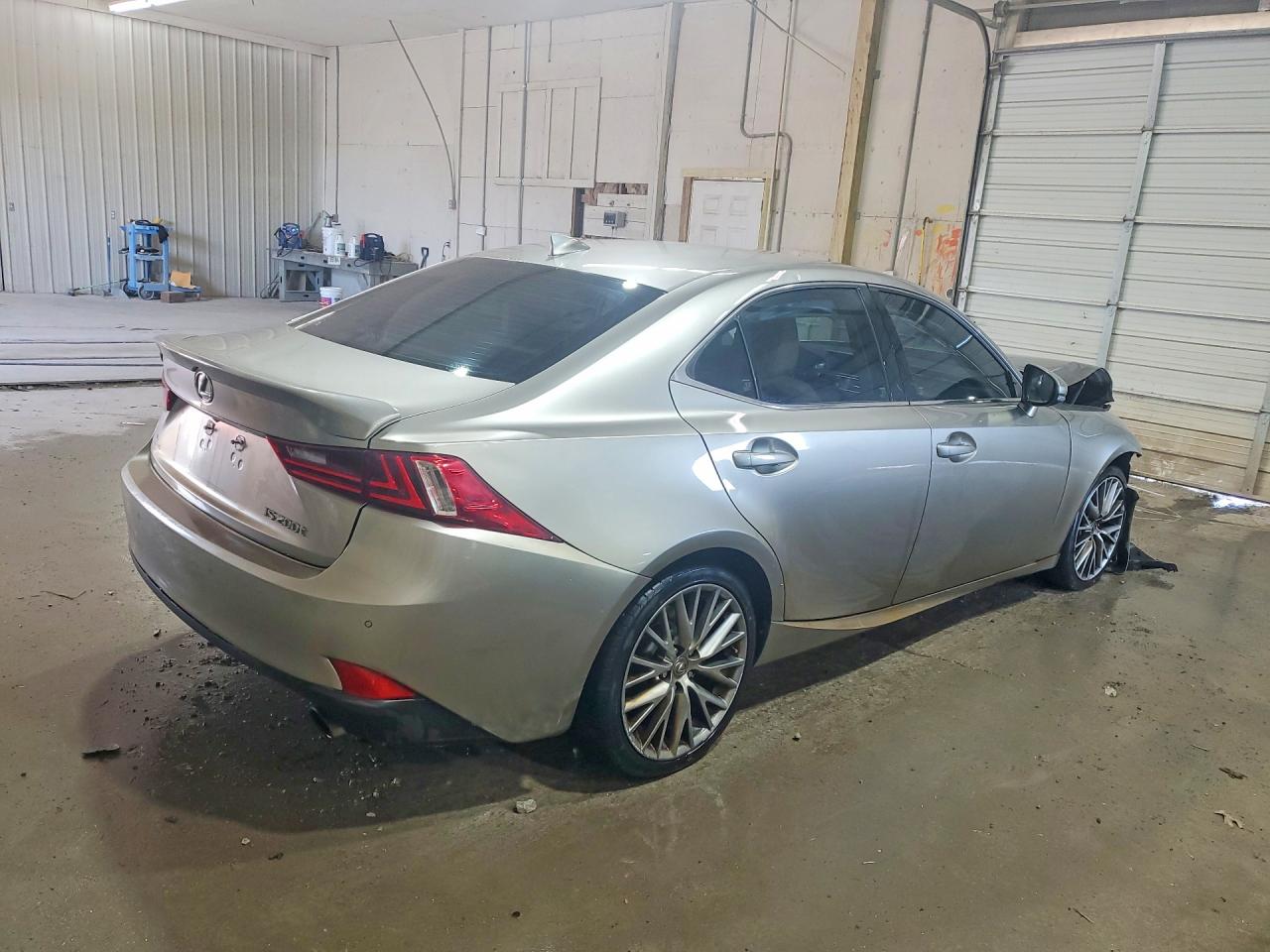 Lexus Is 200t