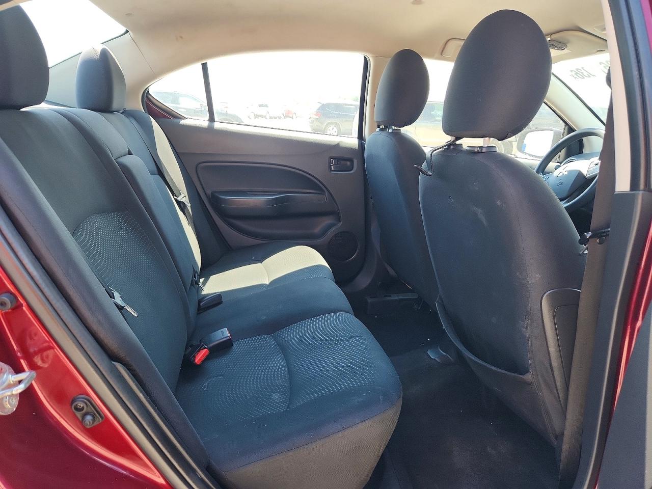 Mitsubishi Mirage G4 Es