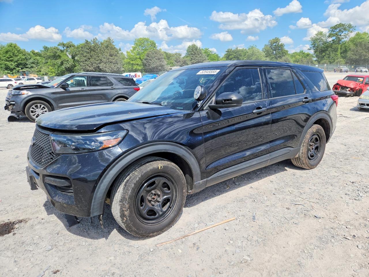 Salvage Ford Explorer Image