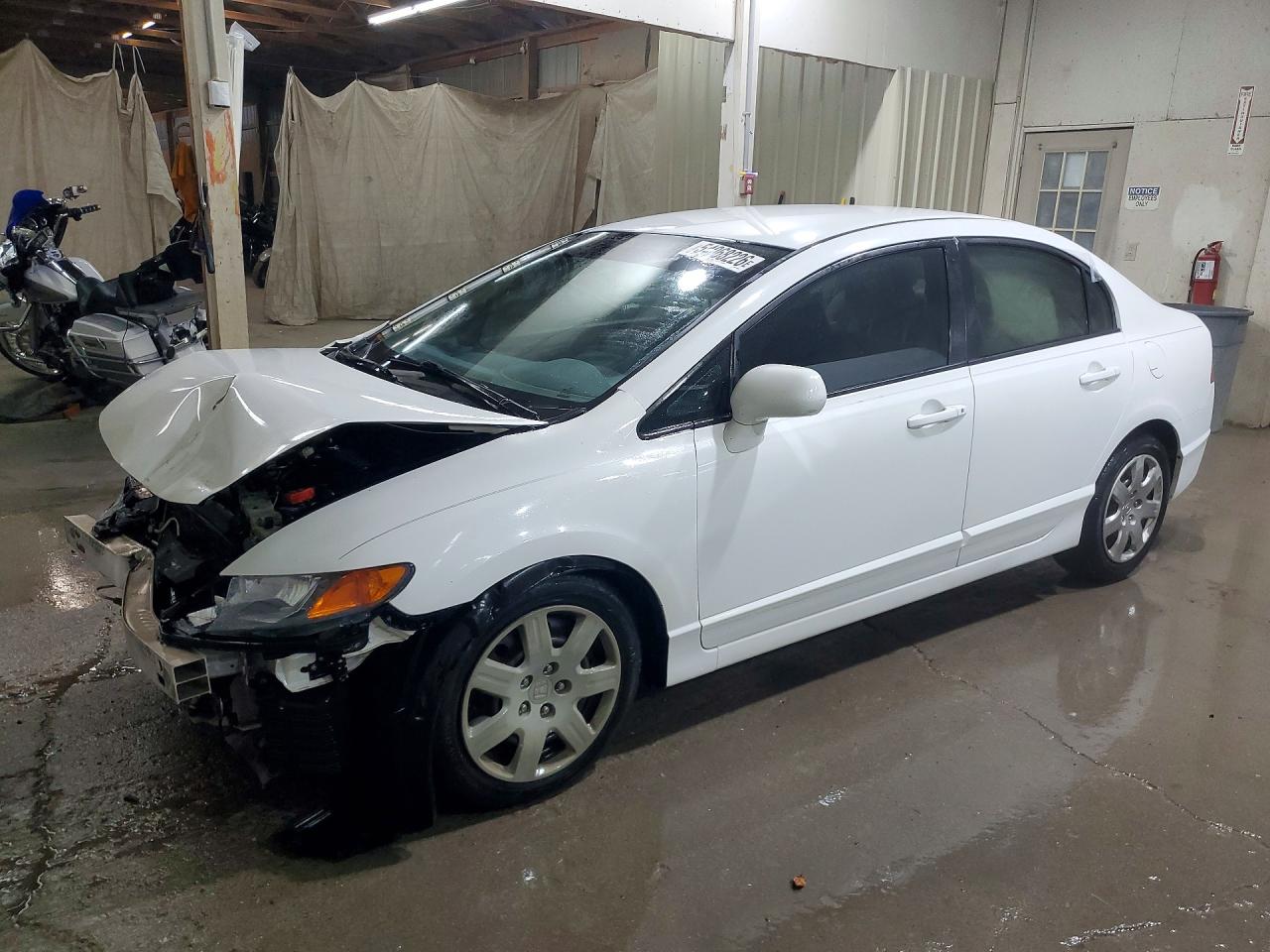 Salvage Honda Civic Image