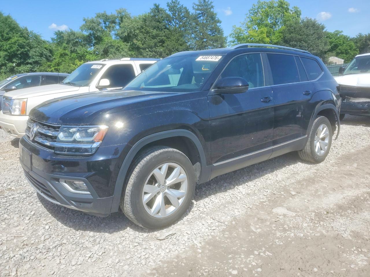 Salvage Volkswagen Atlas Image