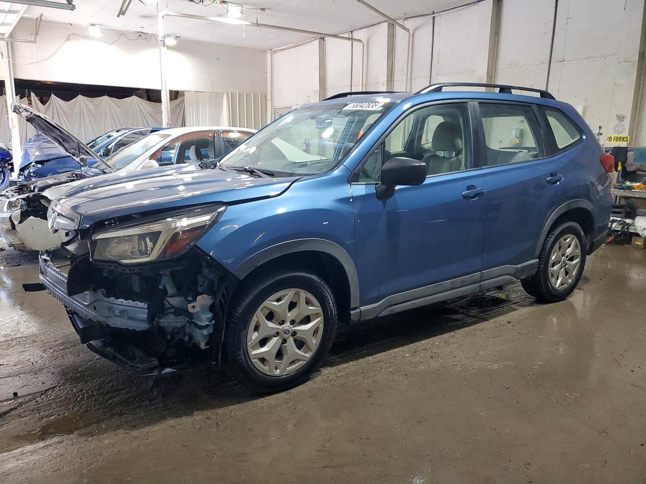 Salvage Subaru Forester Image