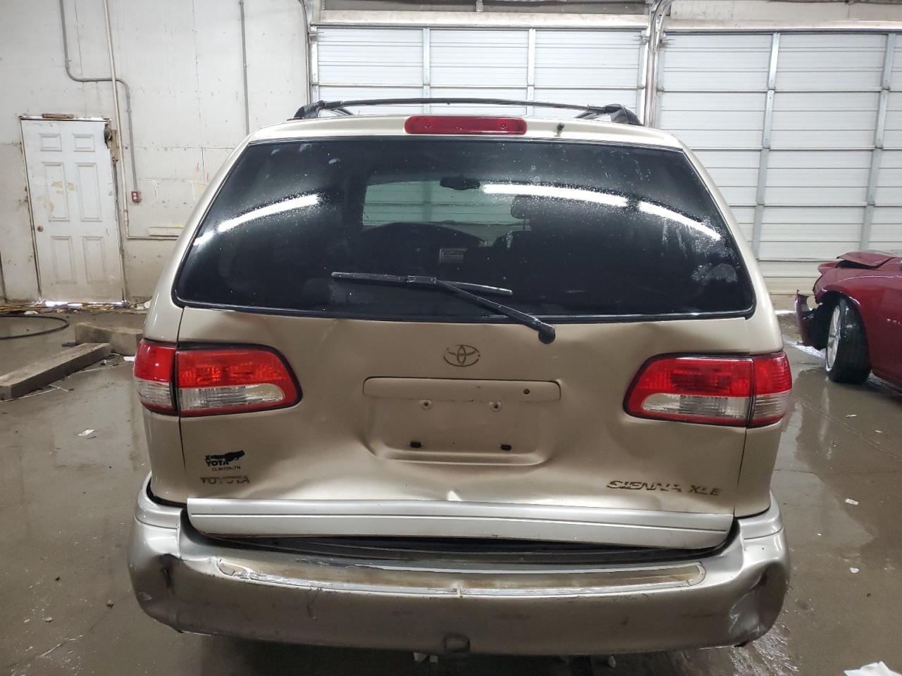 Toyota Sienna Xle