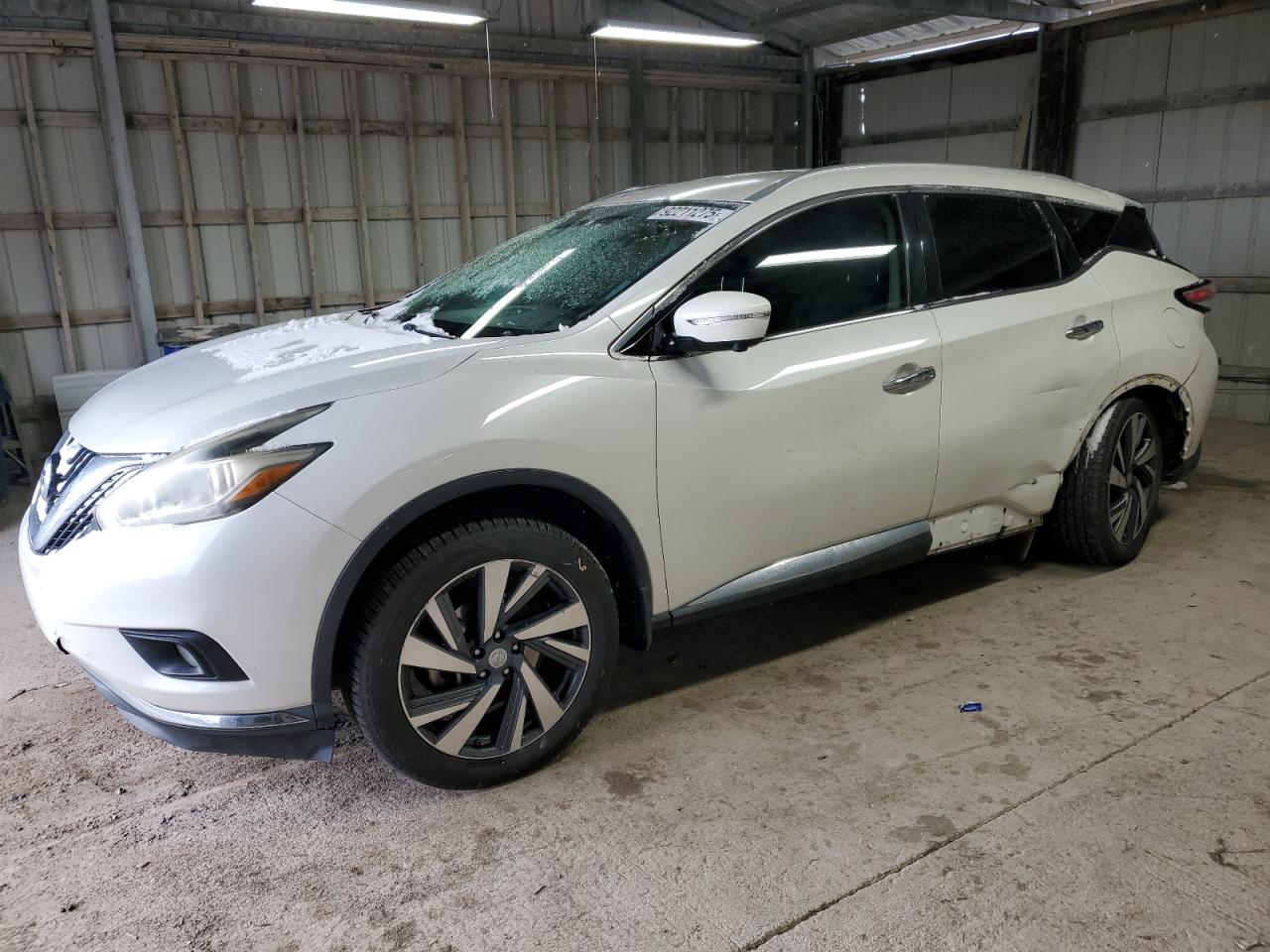 Salvage Nissan Murano Image