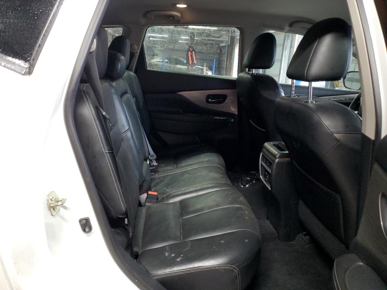 Nissan Murano S