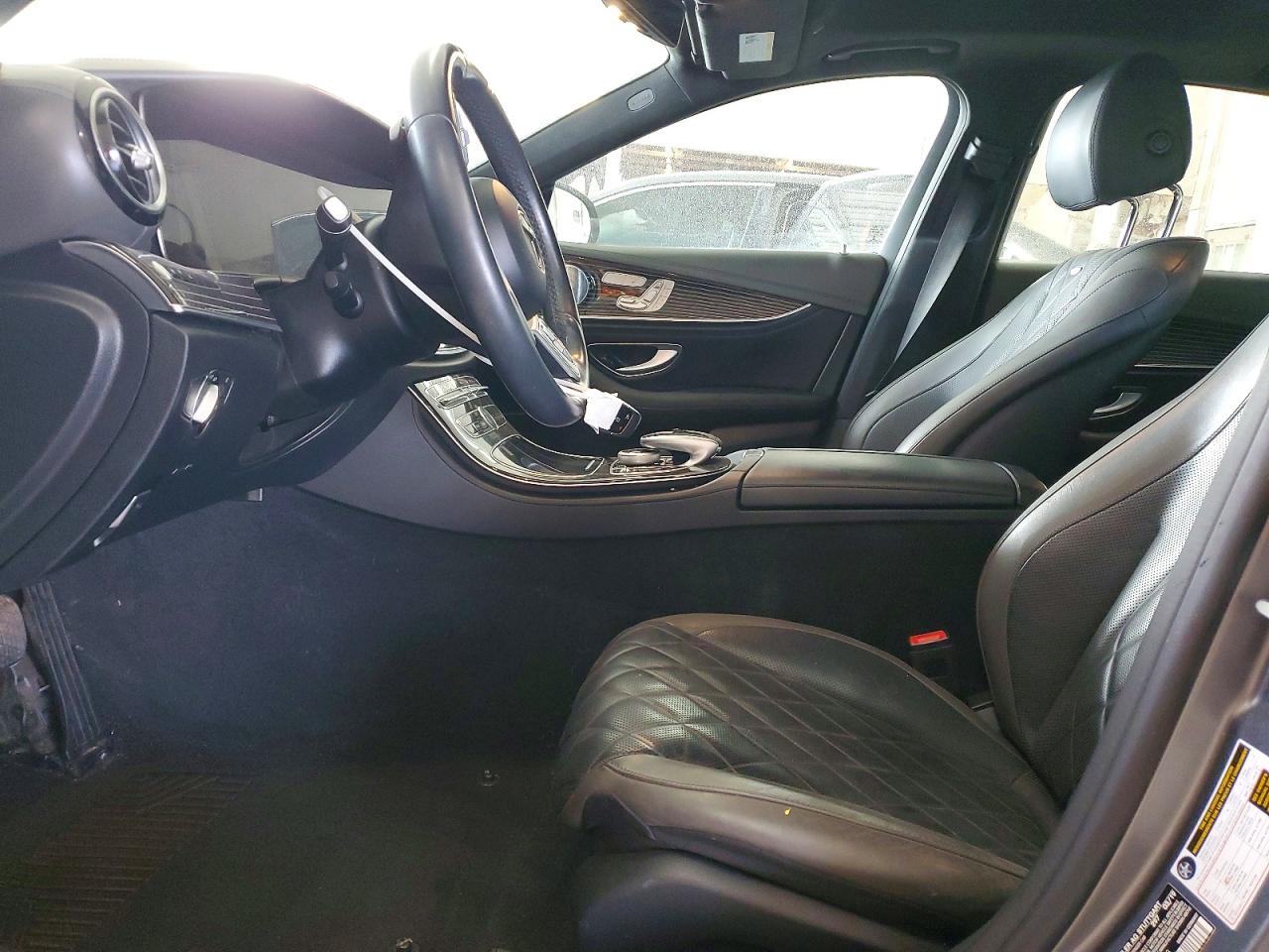 Mercedes-Benz E-Class 300d