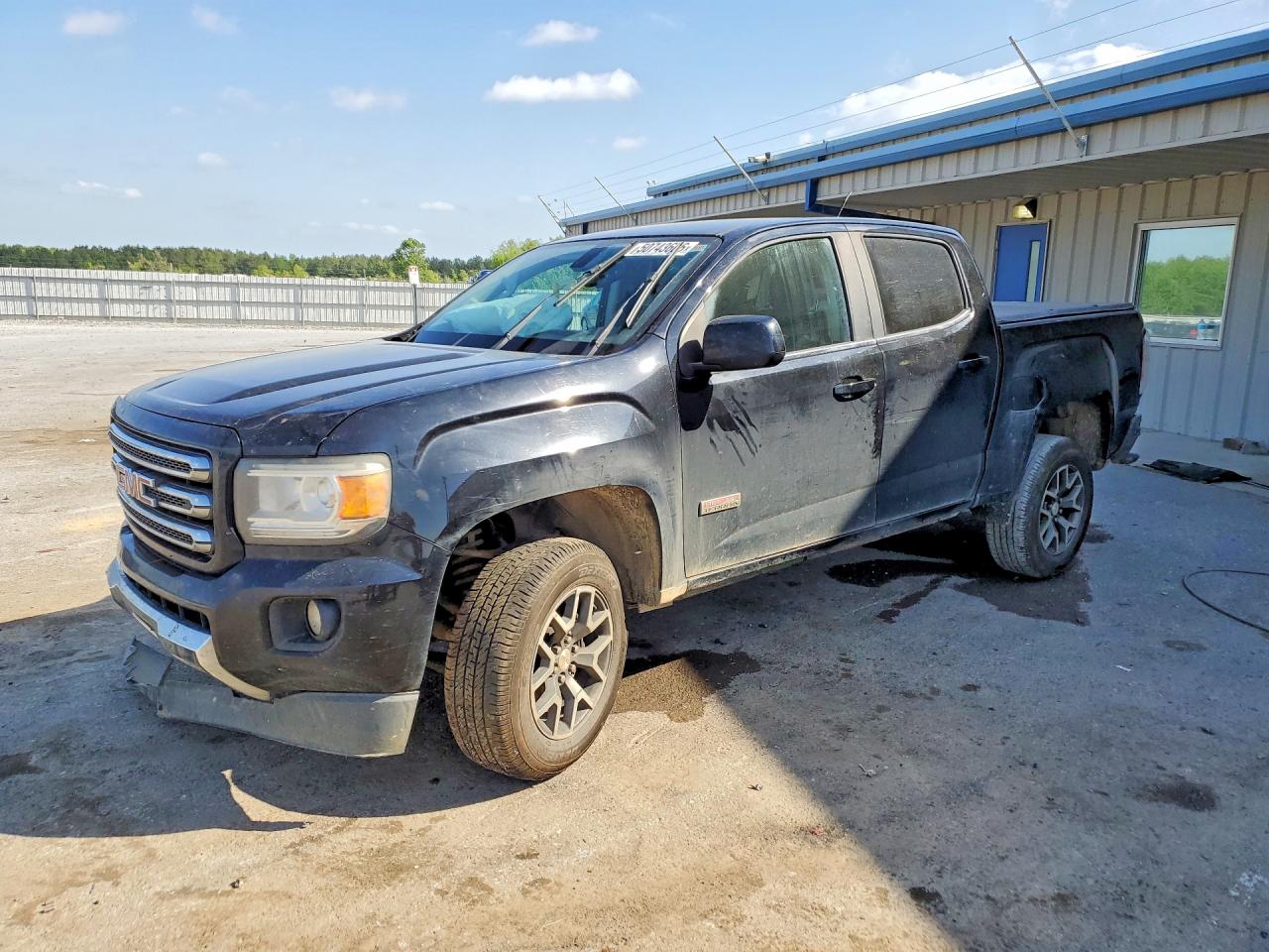 Salvage GMC Canyon Image