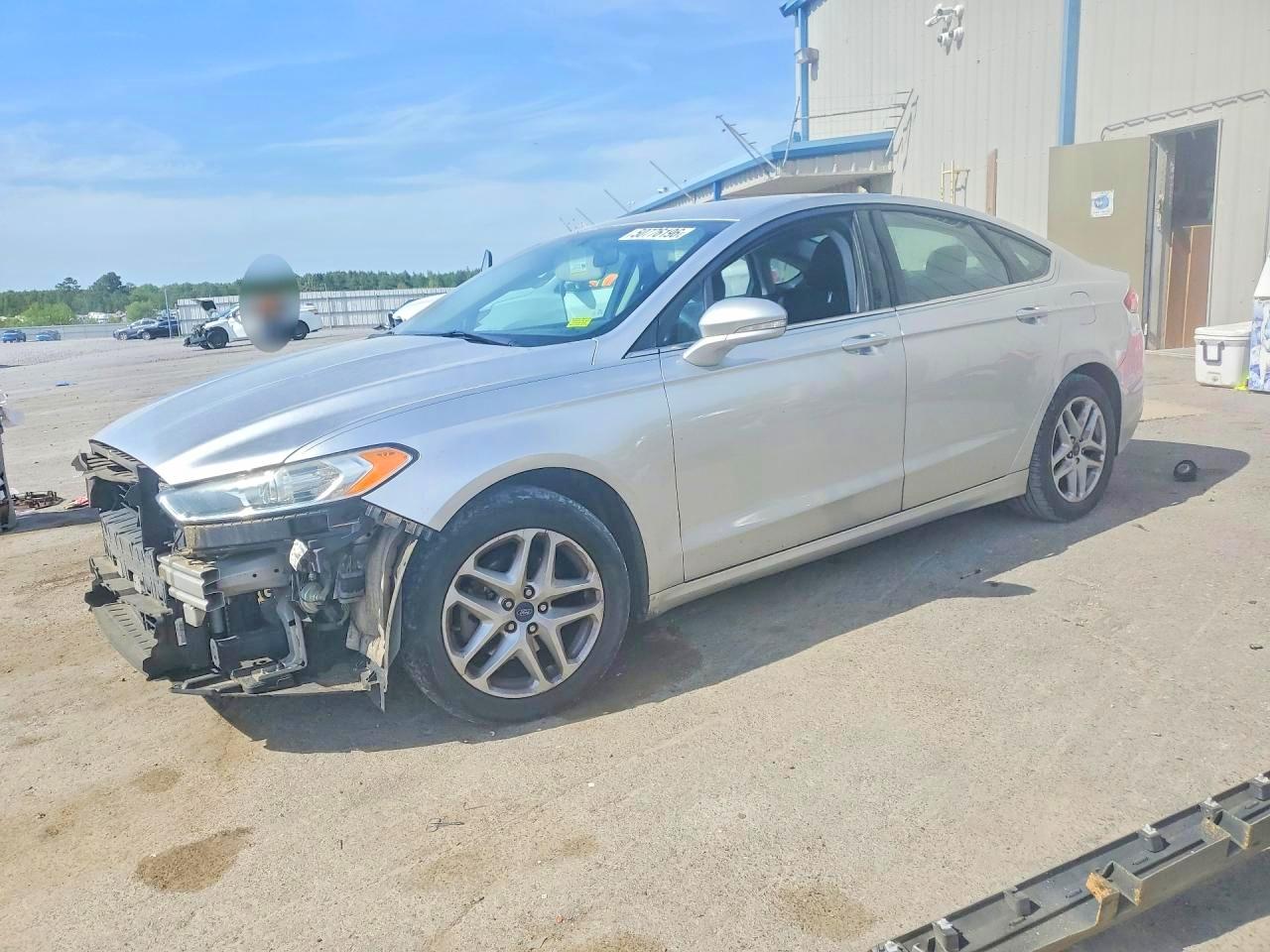 Salvage Ford Fusion Image