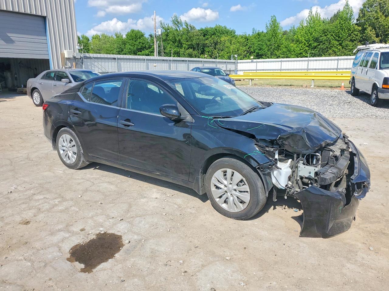 Nissan Sentra S