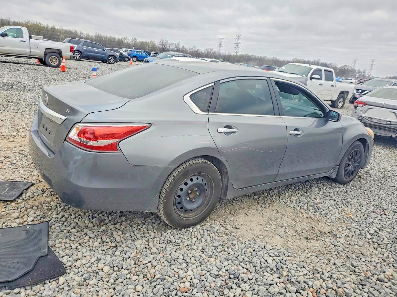 Nissan Altima 2.5 S