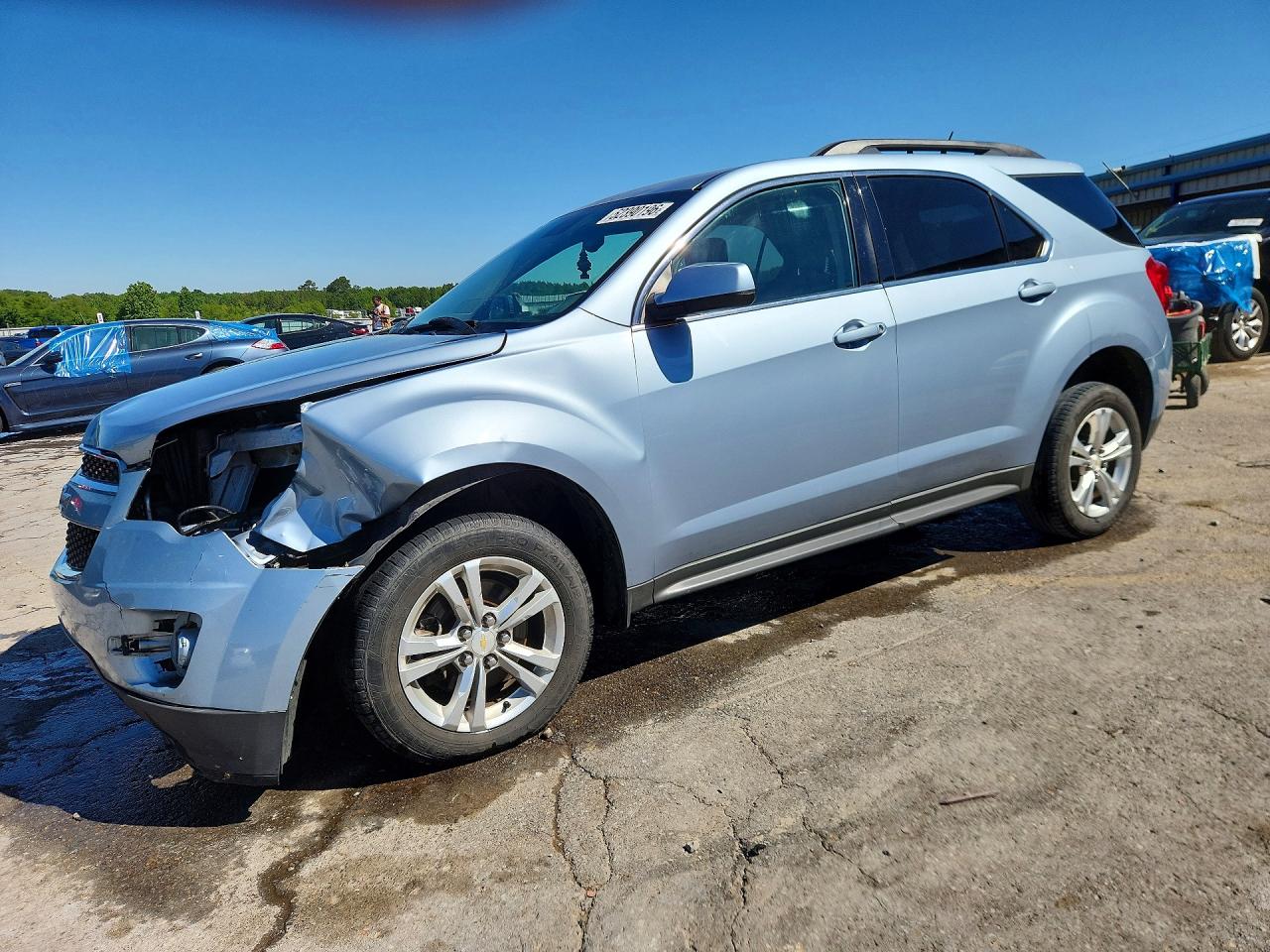 Salvage Chevrolet Equinox Image