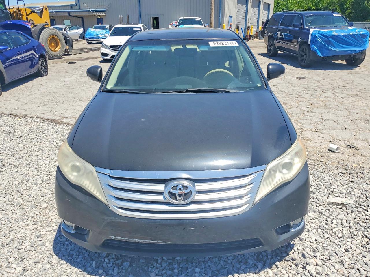 Toyota Avalon Base