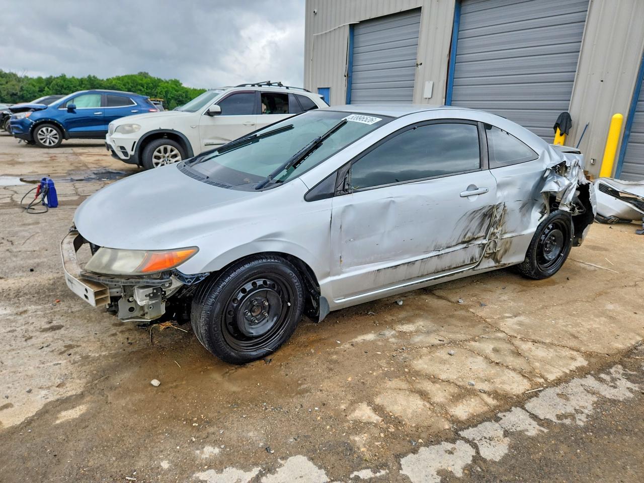 Salvage Honda Civic Image