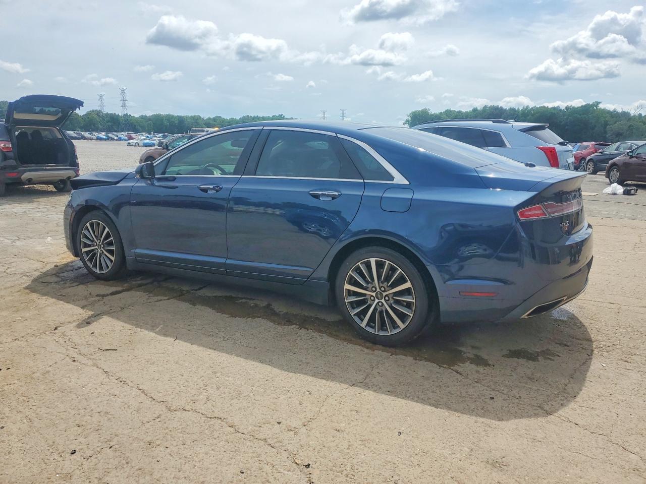 Lincoln MKZ Premiere