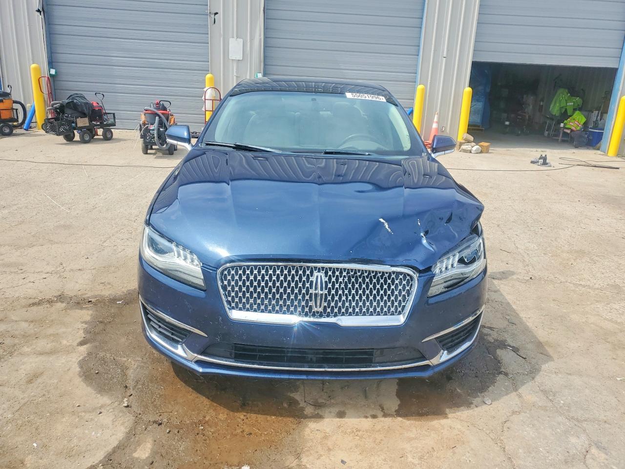 Lincoln MKZ Premiere