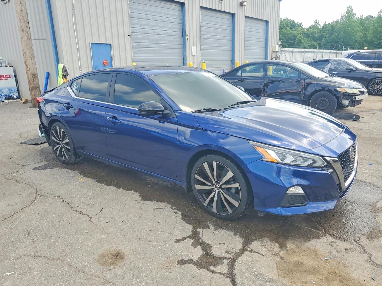 Nissan Altima Sr