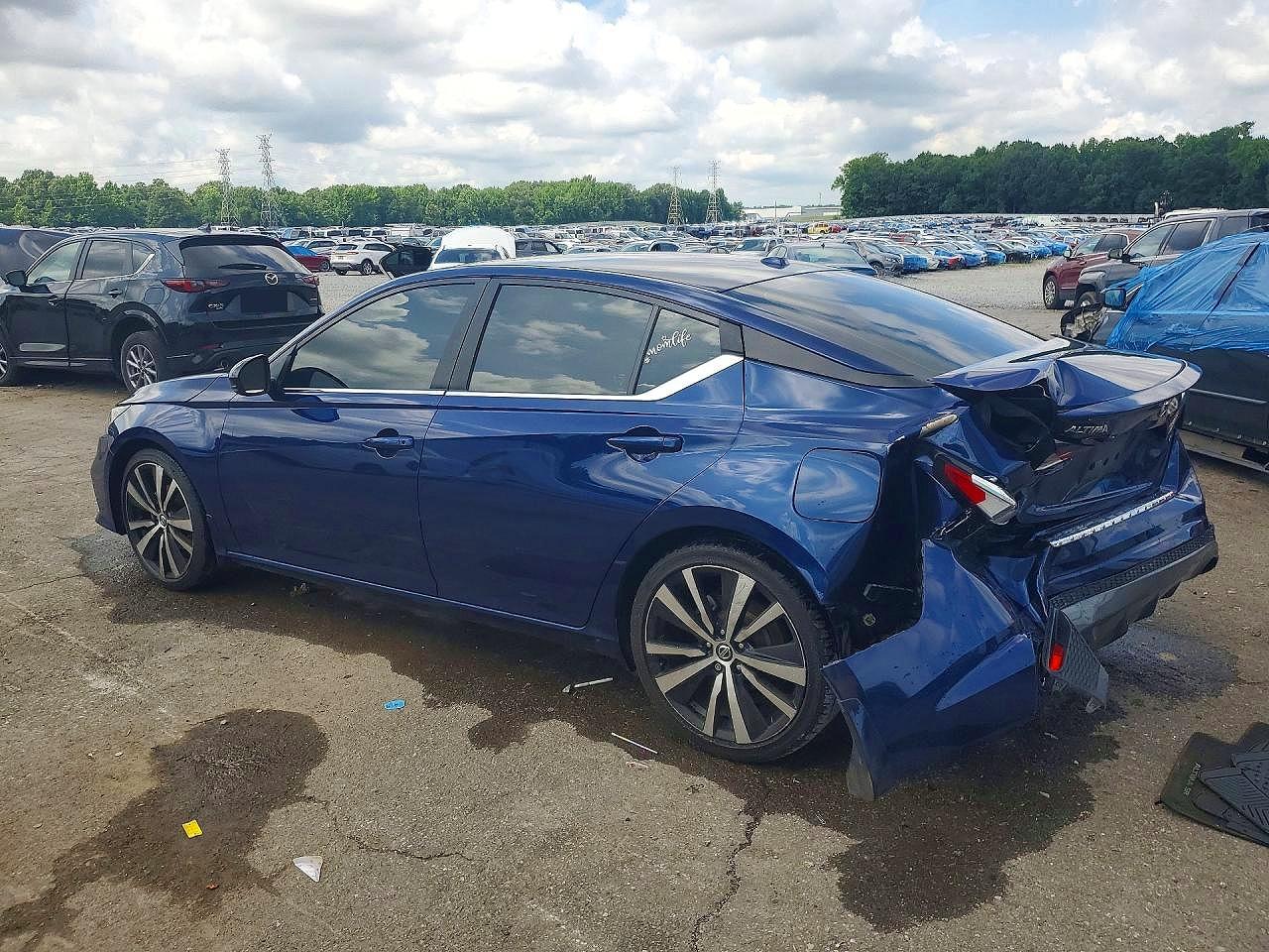 Nissan Altima Sr