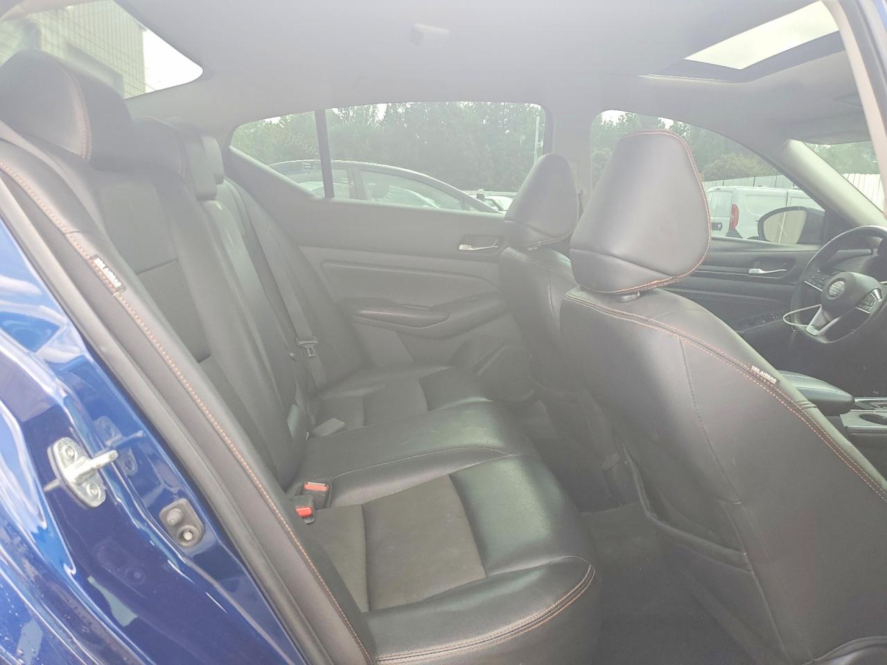 Nissan Altima Sr