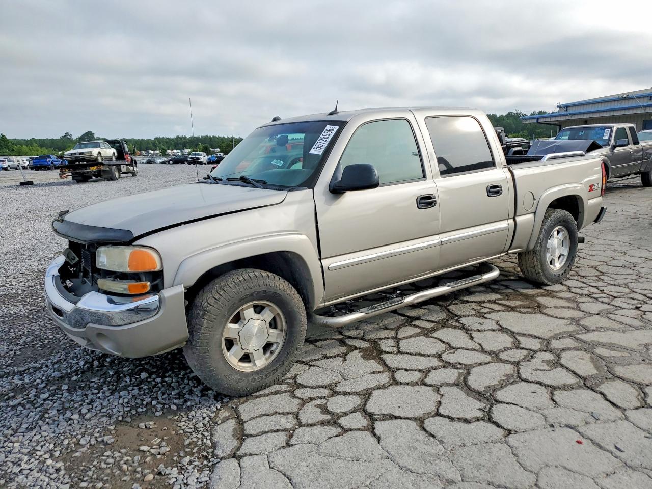 Salvage GMC Sierra Image