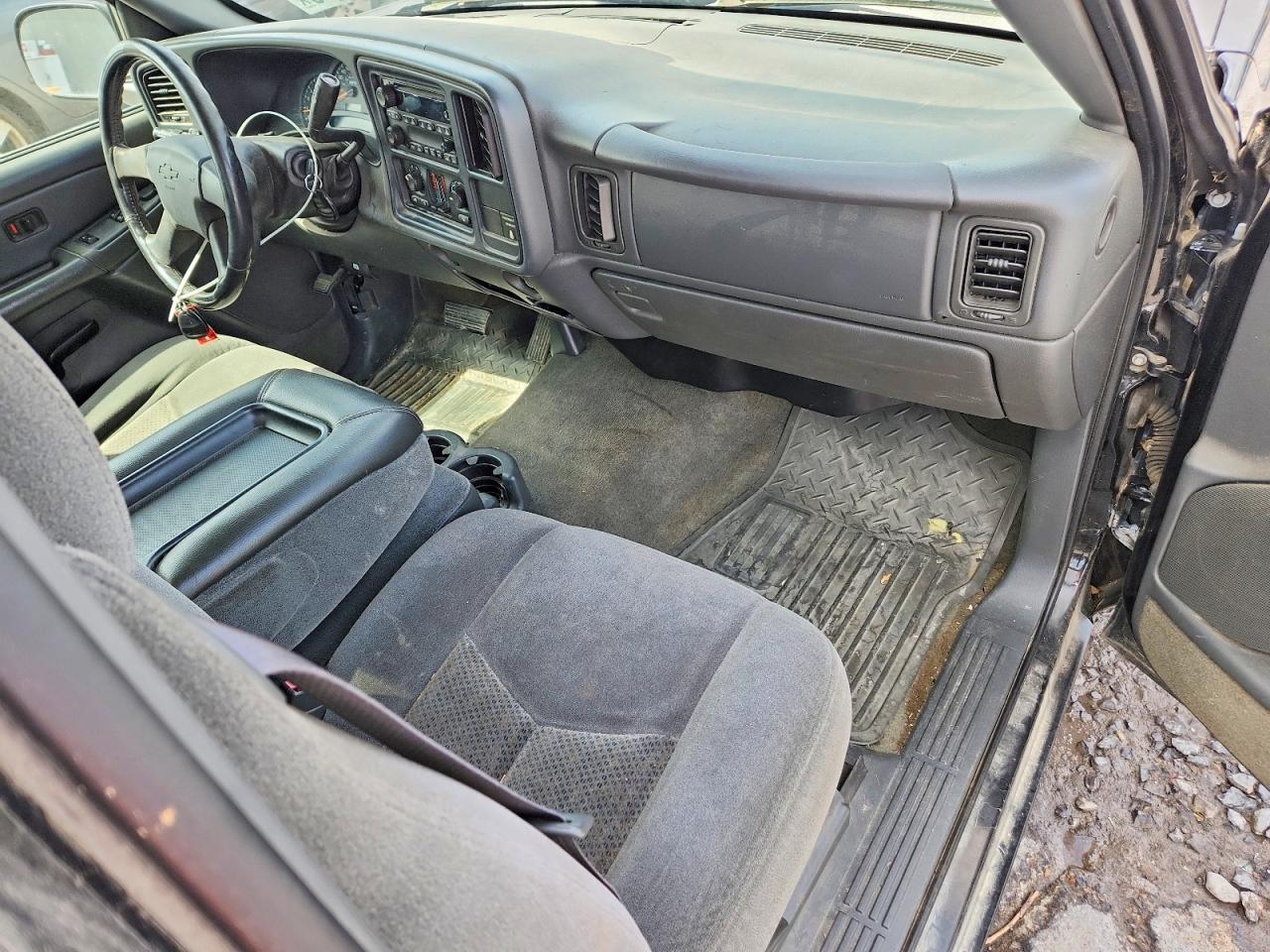 Chevrolet Silverado C1500