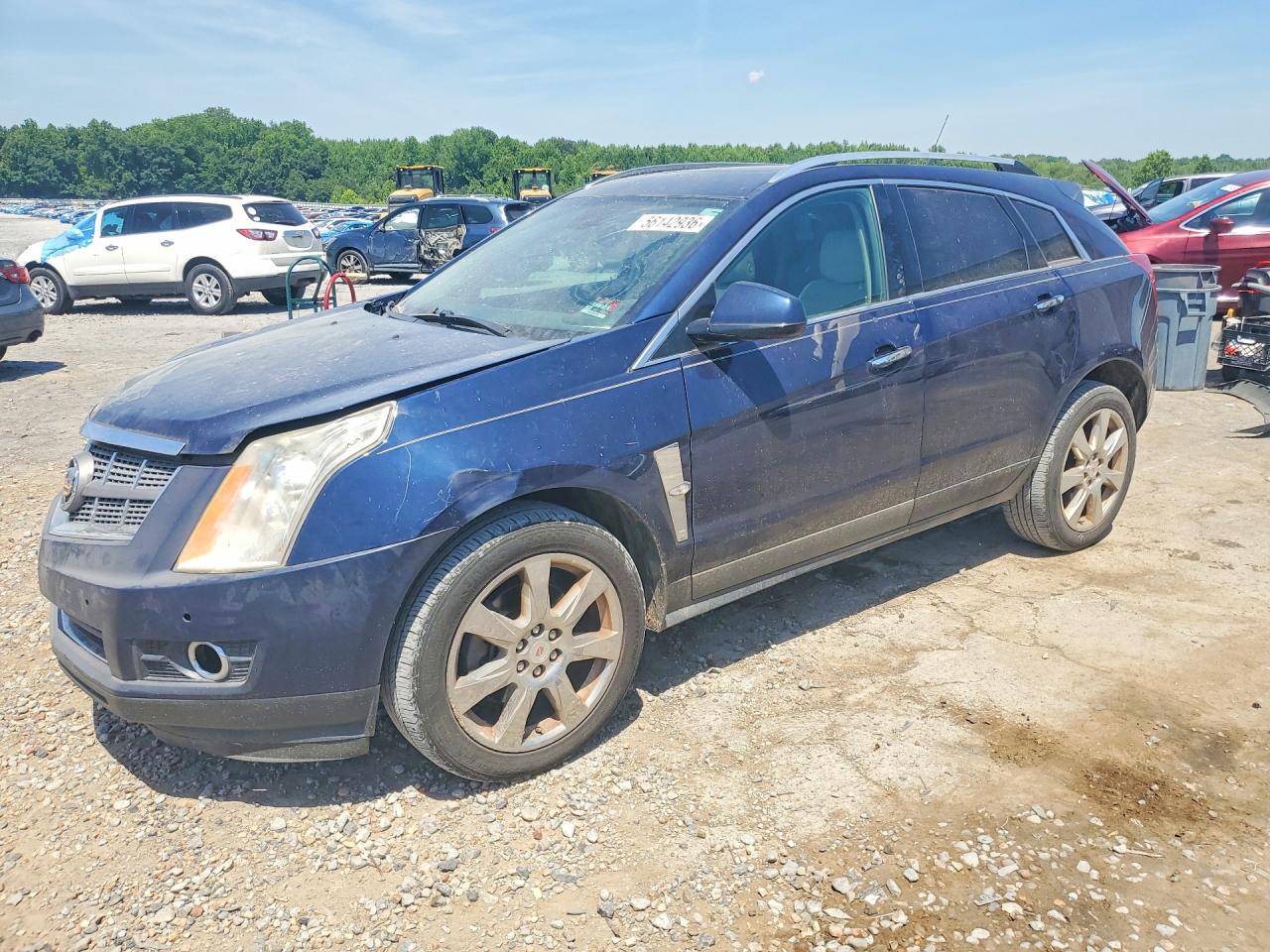Salvage Cadillac SRX Image