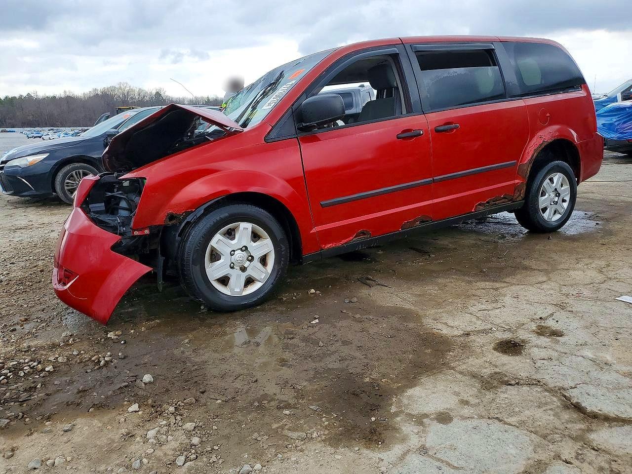 Salvage Dodge Caravan Image