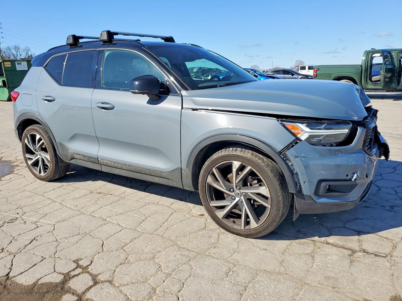 Volvo XC40 T5 R-design
