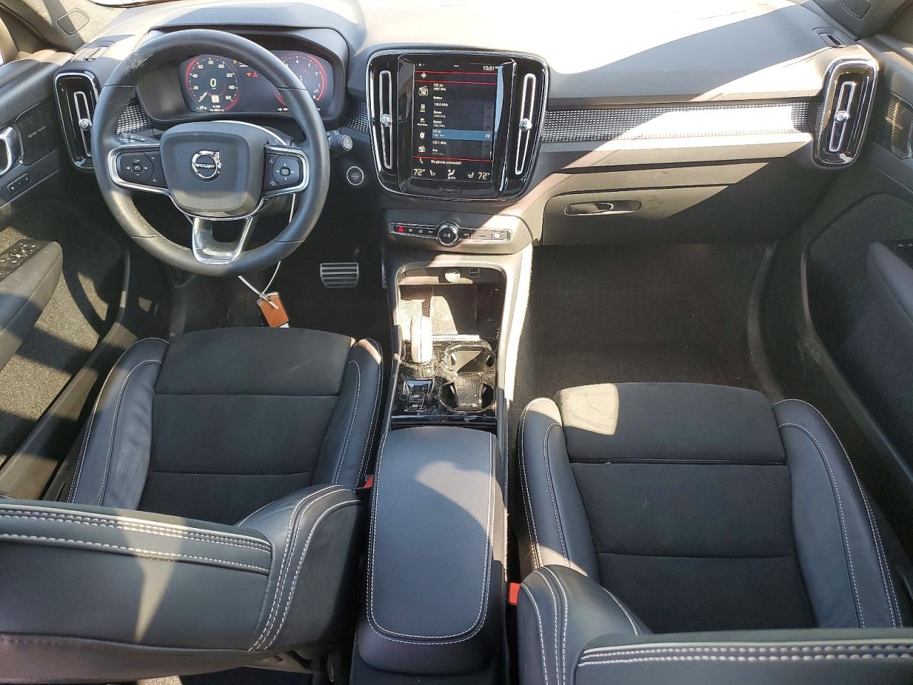Volvo XC40 T5 R-design