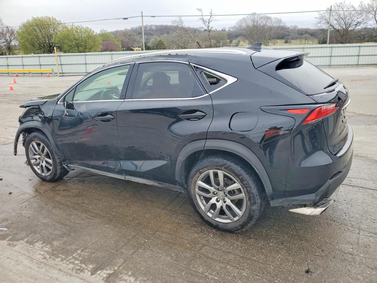 Lexus NX Base