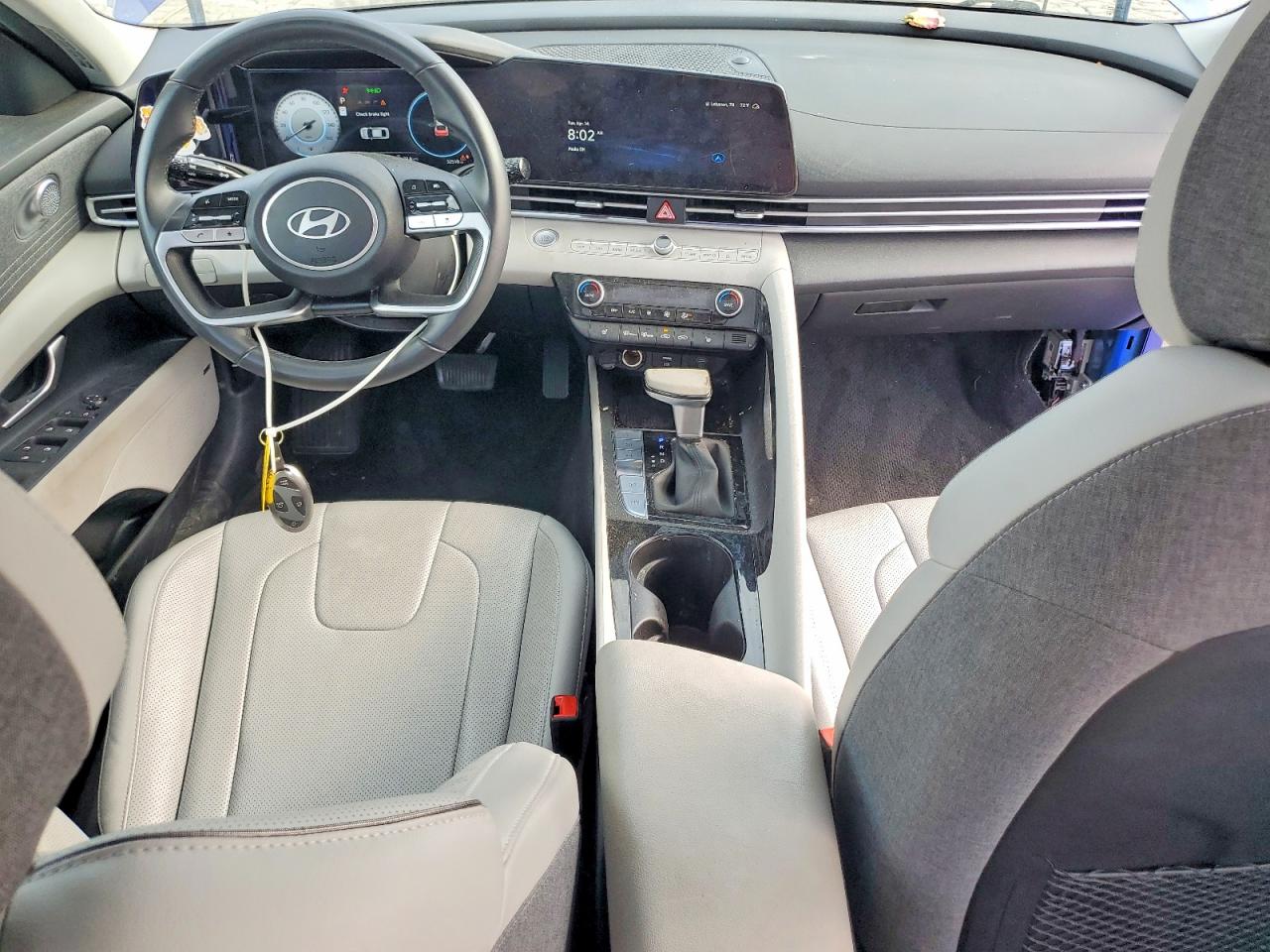 Hyundai ELANTRA Limited