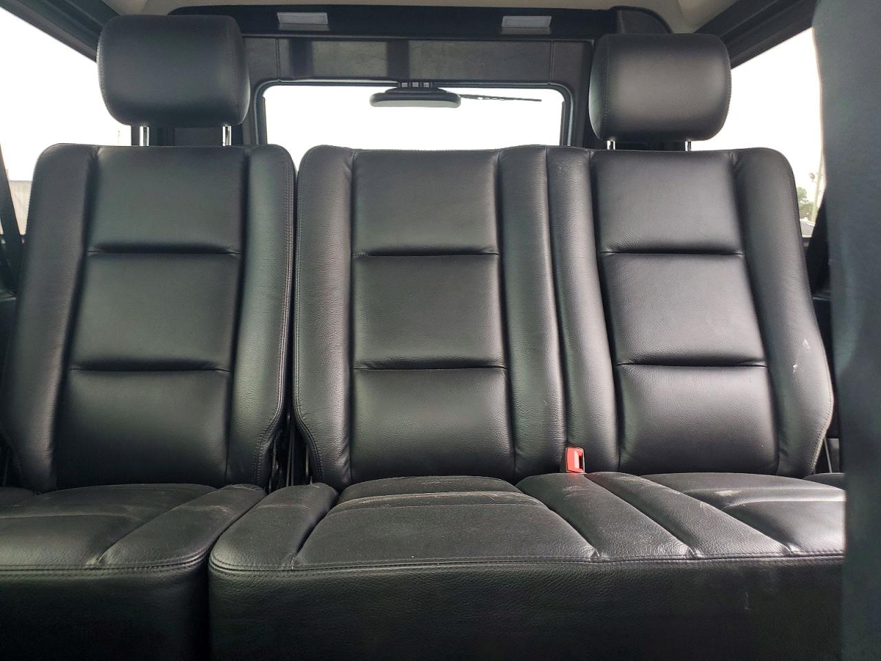 Mercedes-Benz G-Class 550