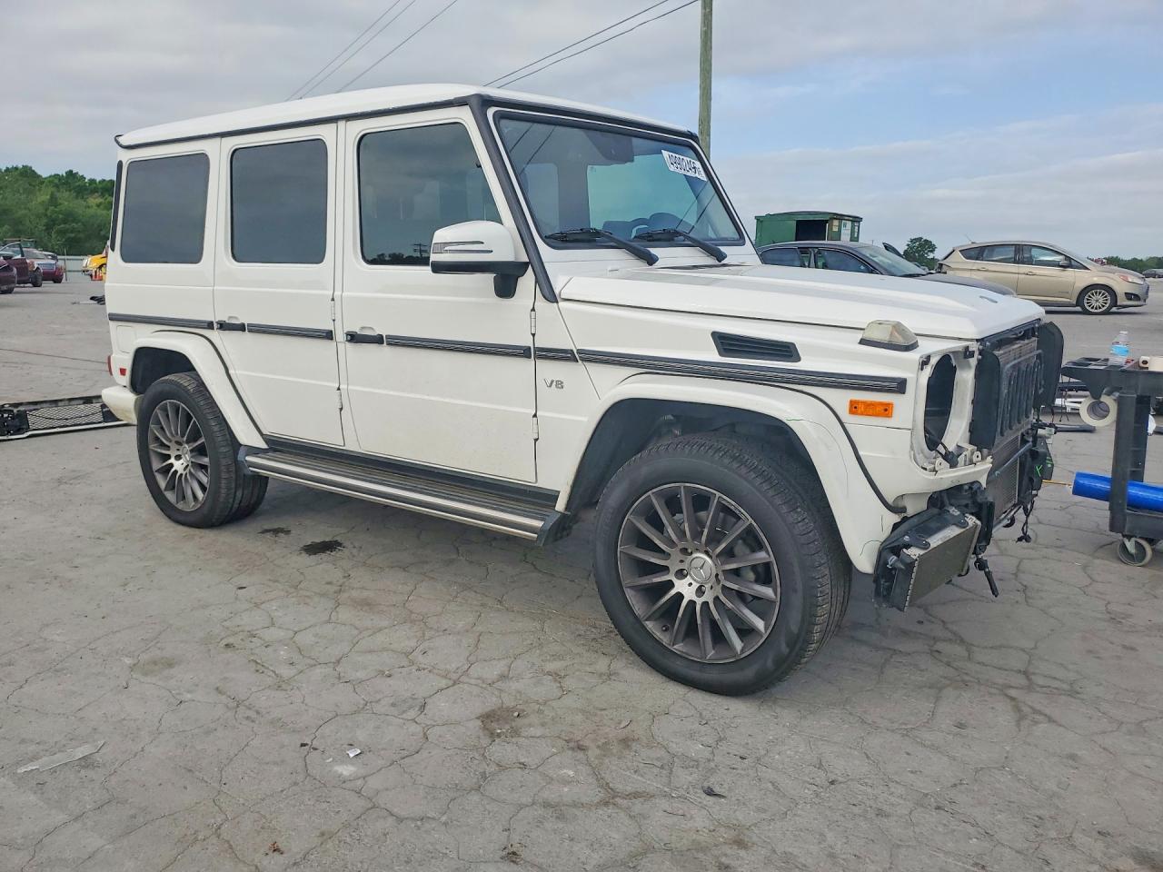 Mercedes-Benz G-Class 550
