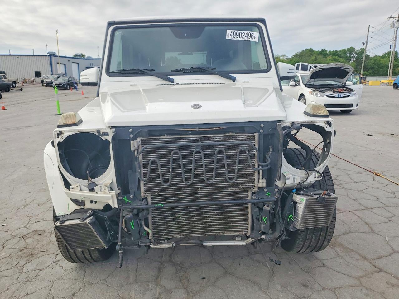 Mercedes-Benz G-Class 550