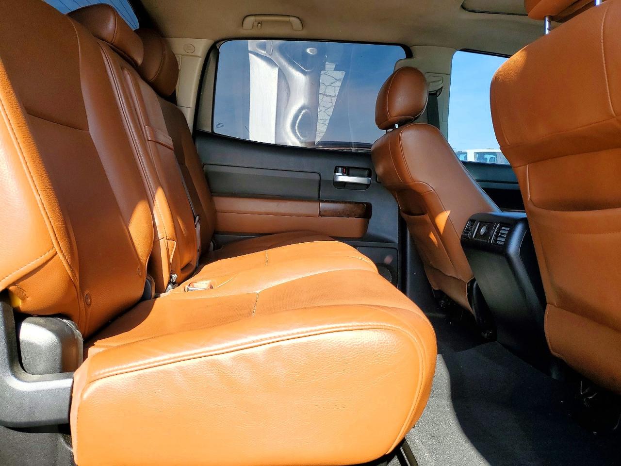 Toyota Tundra Crewmax Limited