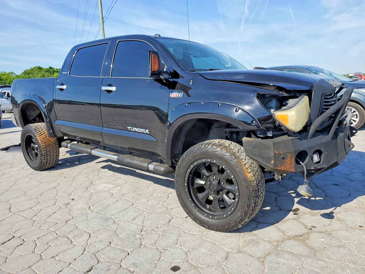 Toyota Tundra Crewmax Limited