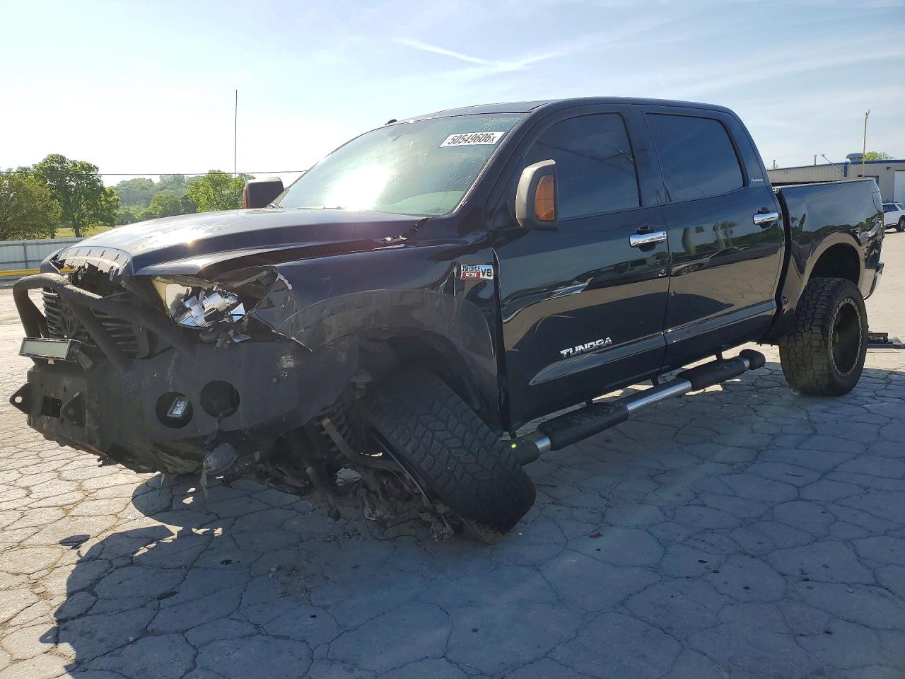 Salvage Toyota Tundra Image