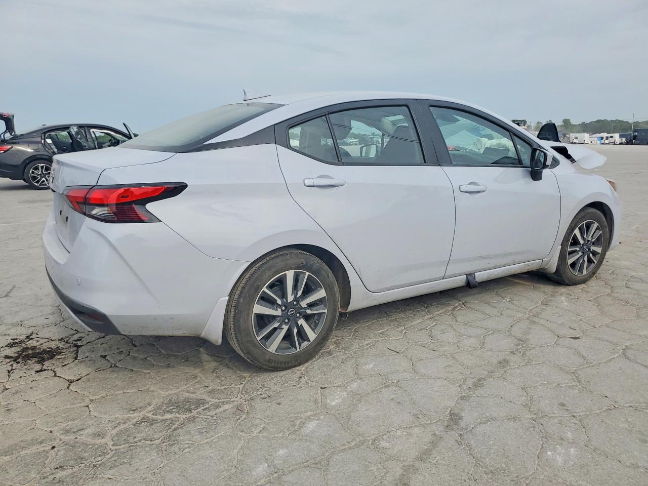 Nissan Versa Sv