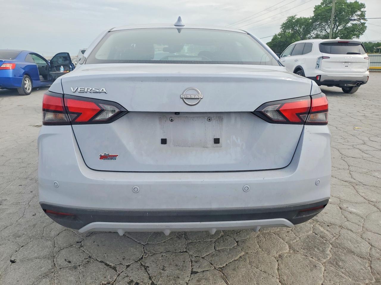 Nissan Versa Sv